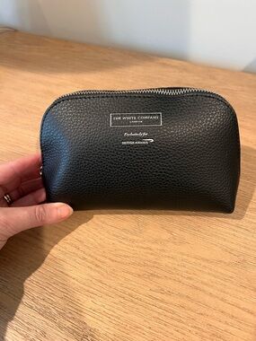 The White Company Toiletry Pouch and Accessories.